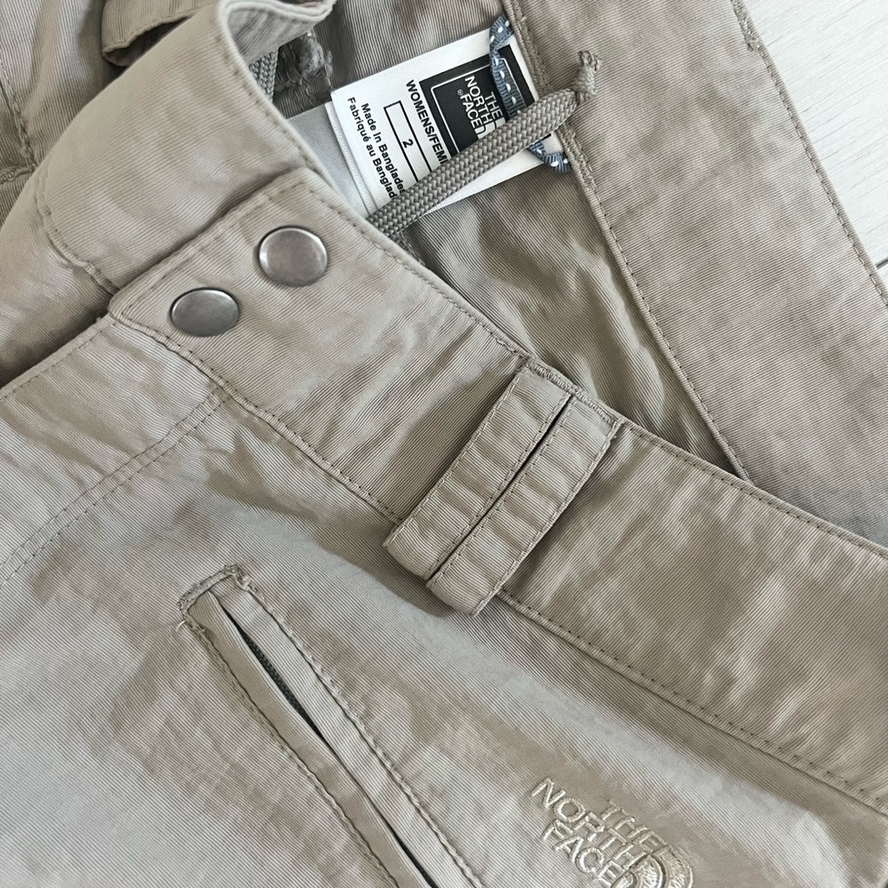 The North Face Pants Women Size 2 beige Hiking Pants - Picture 2 of 2